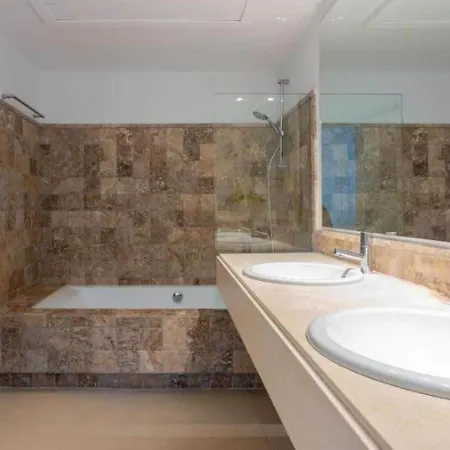 Amazing In Benahavis With Shared Pool * Estepona